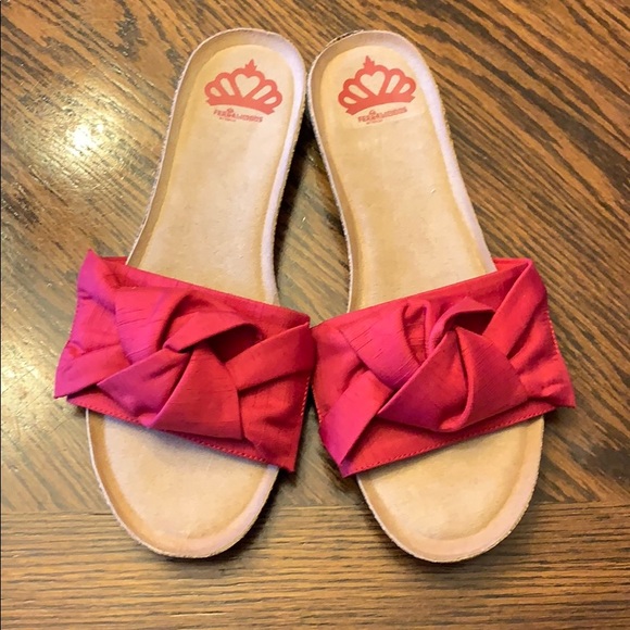 Fergalicious slides - Picture 1 of 3